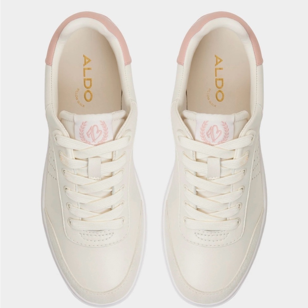 ALDO Women's Cream and Pink Sneakers Size 8.5